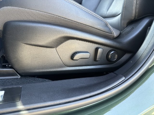 Certified 2026 Subaru Outback Limited AWD/4WD image 18