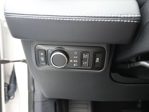 Certified 2023 Ford Mustang Mach-E Select RWD image 12