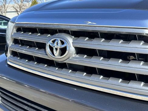 Used 2012 Toyota Sequoia Limited image 30