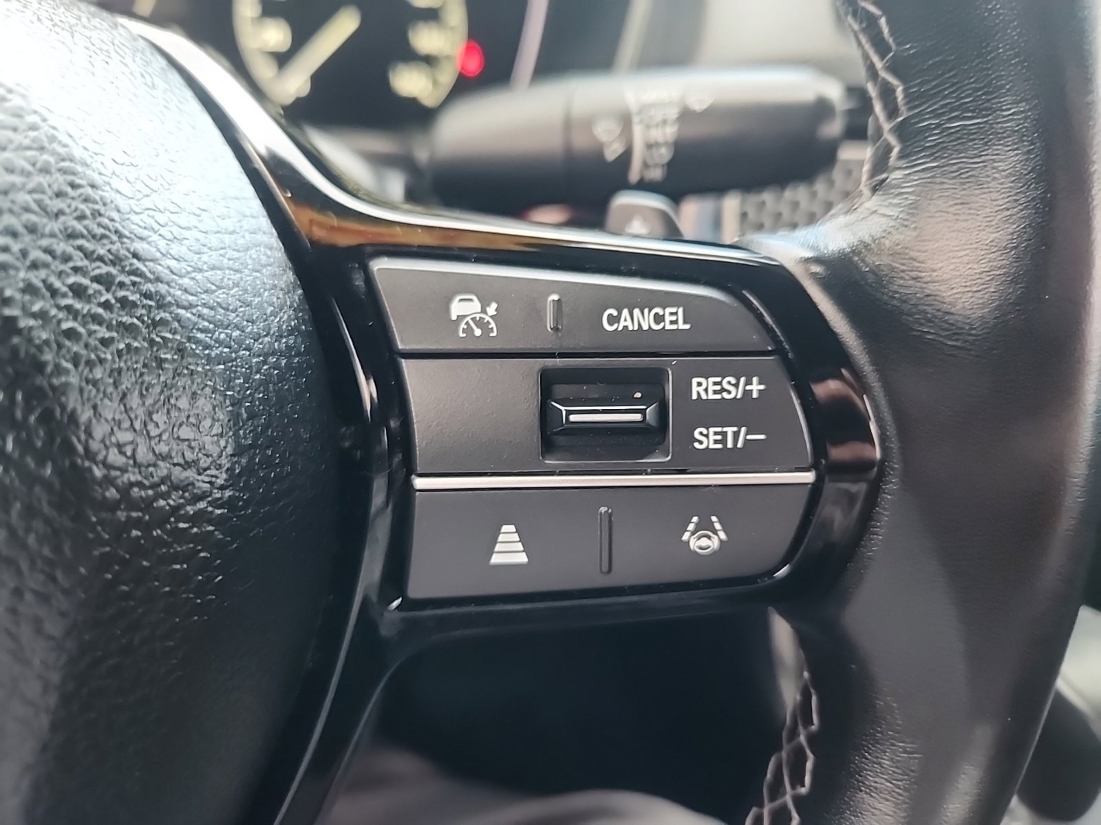 Used 2025 Honda Civic Sport image 23