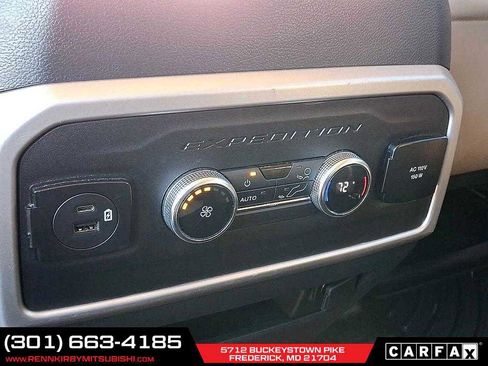 Used 2022 Ford Expedition XLT image 12