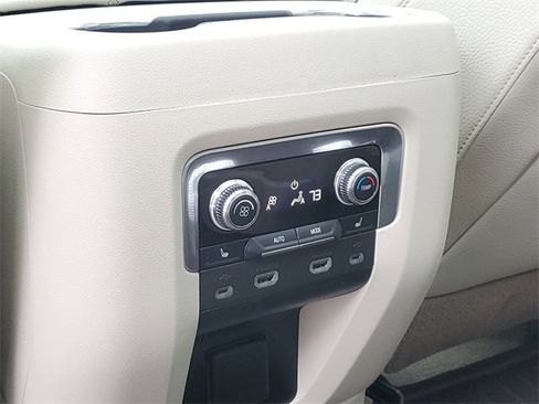 Used 2021 GMC Yukon Denali w/ Denali Ultimate Package image 29