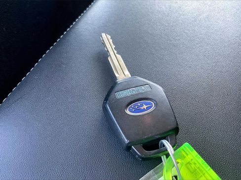 Used 2015 Subaru Legacy 2.5i Premium image 12