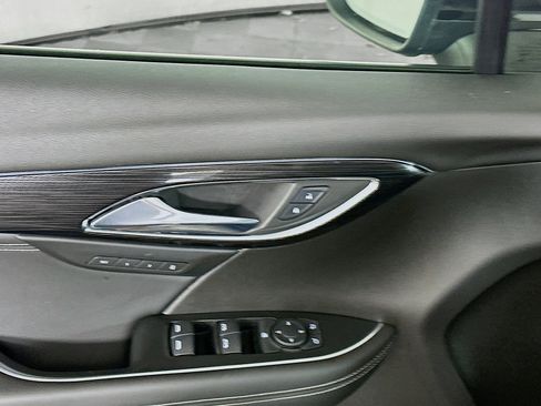 Used 2023 Buick Envision Essence FWD image 15