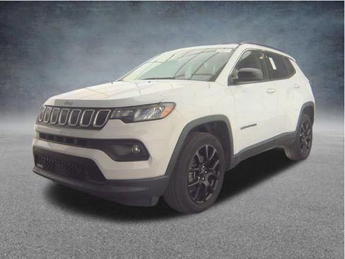 Used 2022 Jeep Compass Latitude AWD/4WD image 10