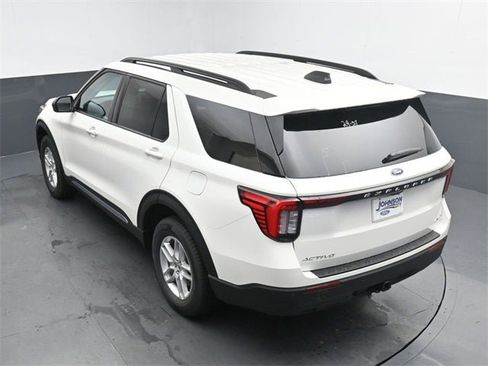 New 2025 Ford Explorer Active image 20