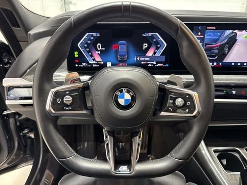 Used 2025 BMW 740i xDrive image 37