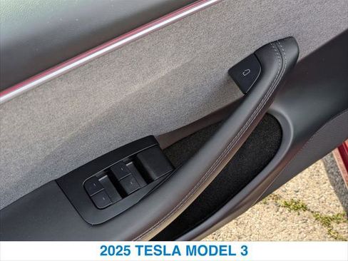 Used 2025 Tesla Model 3 Long Range image 13