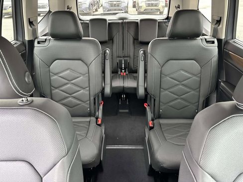 New 2026 Volkswagen Atlas SE image 14
