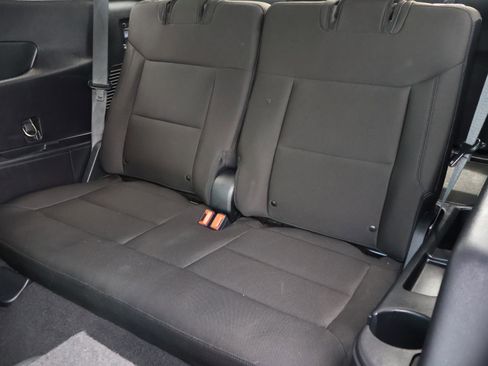 Used 2021 Ford Explorer XLT image 20