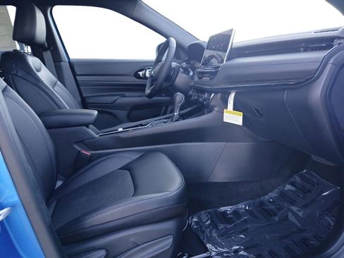 New 2026 Jeep Compass Latitude image 24