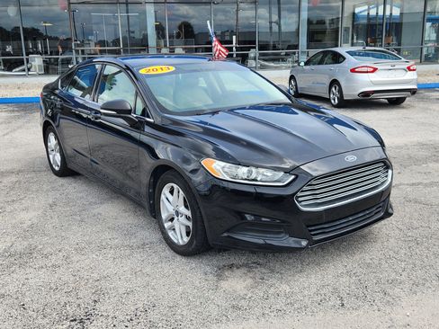 Used 2013 Ford Fusion SE image 21