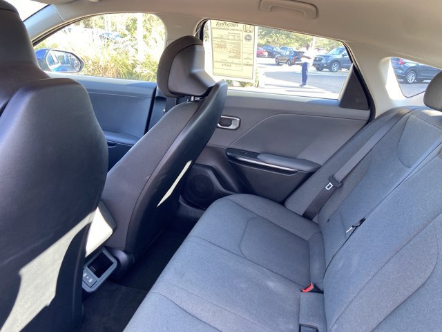 Used 2025 Kia K4 FWD image 17