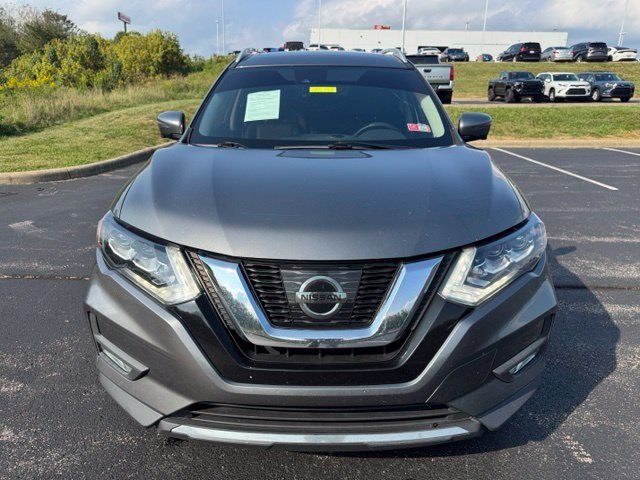 Used 2017 Nissan Rogue SL w/ SL Premium Package FWD image 8