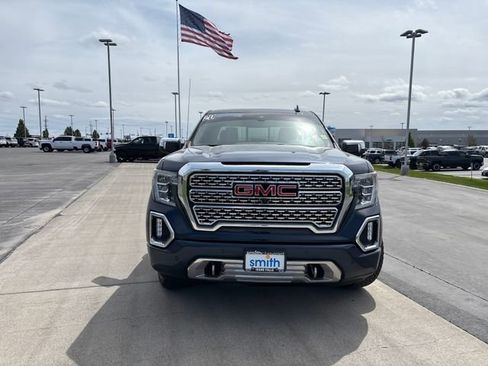 Certified 2020 GMC Sierra 1500 Denali w/ Denali Ultimate Package AWD/4WD image 9