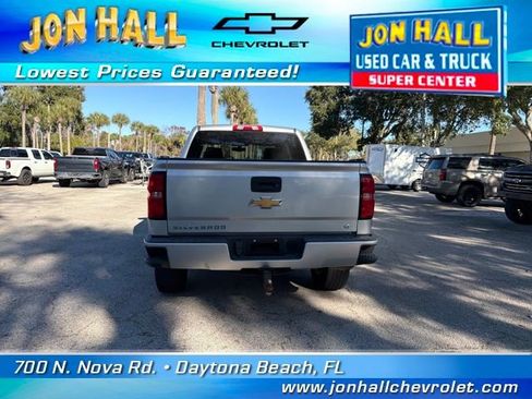 Used 2018 Chevrolet Silverado 1500 LT w/ All Star Edition image 9