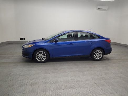 Used 2018 Ford Focus SE image 2