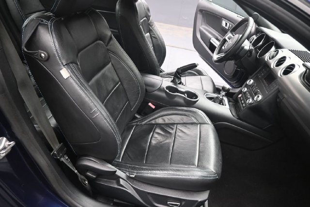 Used 2019 Ford Mustang GT RWD image 14