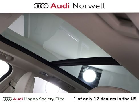 Used 2021 Volvo XC90 T6 Momentum image 10