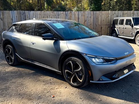 Used 2022 Kia EV6 GT-Line w/ First Edition Package image 21