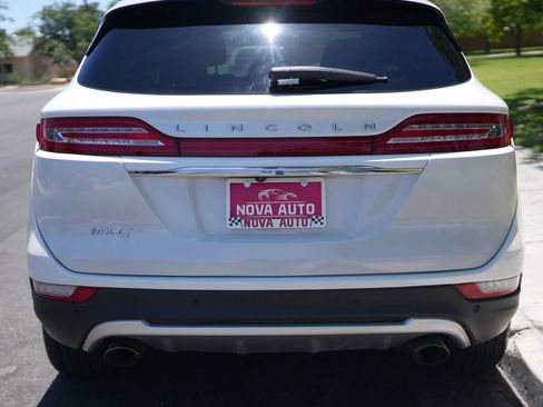 Used 2019 Lincoln MKC Reserve w/ MKC Technology Package FWD image 10