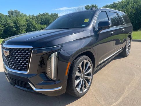 Used 2025 Cadillac Escalade ESV Premium Luxury w/ Touring Package AWD/4WD image 1
