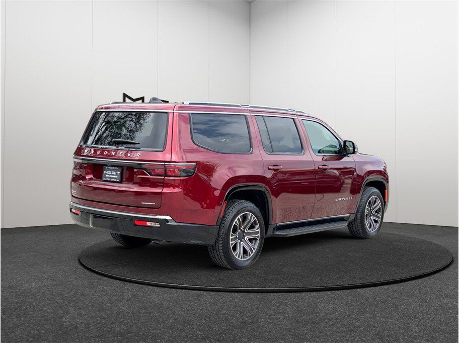Used 2024 Jeep Wagoneer Series II w/ Flexible Seating Group RWD image 9