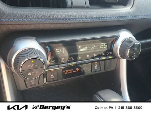 Used 2022 Toyota RAV4 SE w/ Convenience Package AWD/4WD image 18