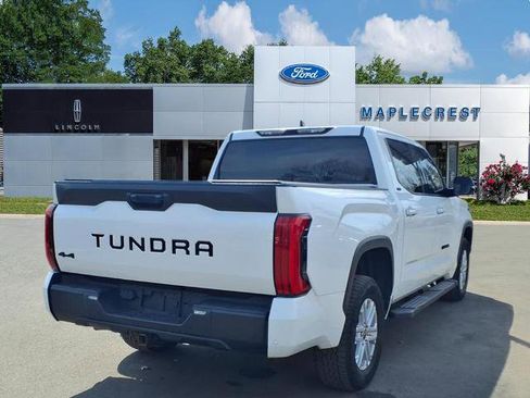 Used 2022 Toyota Tundra SR5 w/ SR5 Premium Package image 4