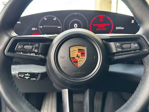 Used 2021 Porsche Taycan 4S AWD/4WD image 10