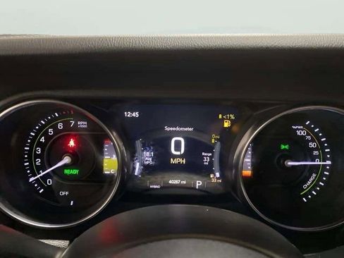 Used 2023 Jeep Wrangler Unlimited Sahara w/ Dual Top Group image 8