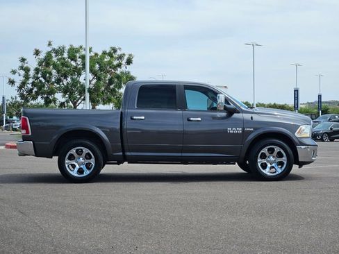 Used 2016 RAM 1500 Laramie w/ Convenience Group AWD/4WD image 4
