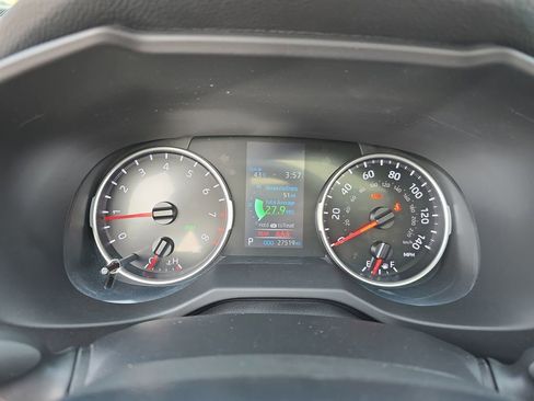 Used 2021 Toyota RAV4 XLE image 20