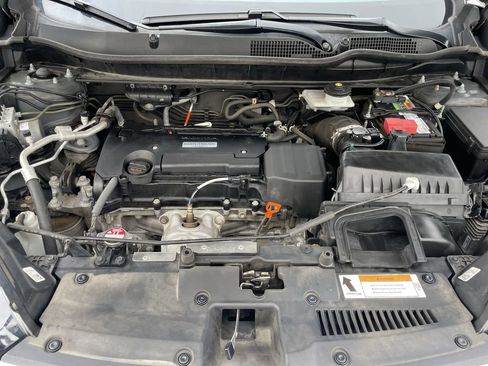 Used 2019 Honda CR-V LX image 14