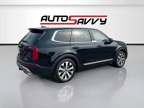 Used 2022 Kia Telluride EX w/ EX Premium Package FWD image 7