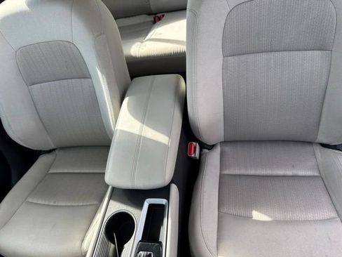 Used 2025 Nissan Altima 2.5 SV FWD image 20