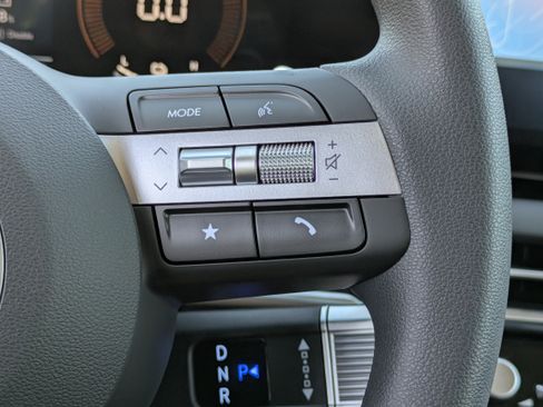 New 2026 Hyundai Tucson Blue SE image 23