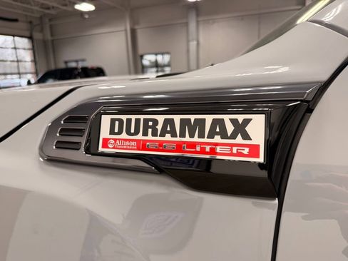 Used 2025 GMC Sierra 2500 AT4 w/ AT4 Premium Plus Package image 21