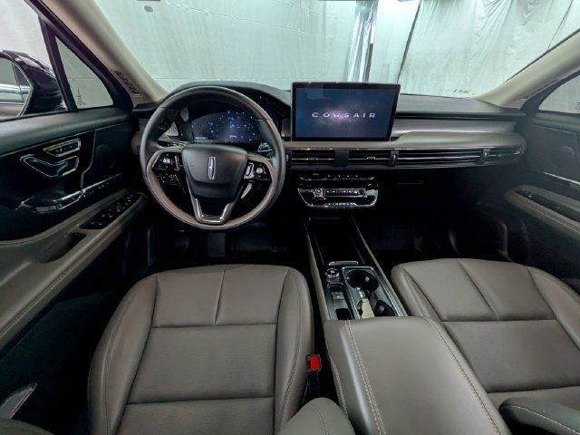 Used 2024 Lincoln Corsair AWD w/ Equipment Group 101A image 9