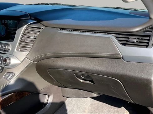 Used 2019 Chevrolet Tahoe LT AWD/4WD image 19