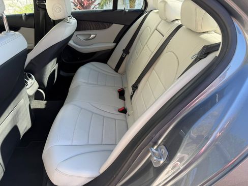 Used 2017 Mercedes-Benz C 300 C 300 Sedan image 32