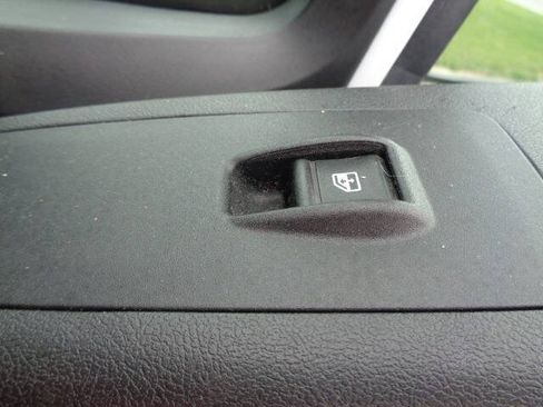 Used 2023 RAM ProMaster 2500 FWD image 21