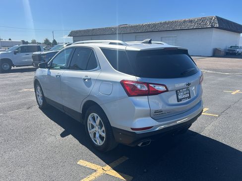 Used 2019 Chevrolet Equinox LT AWD/4WD image 6