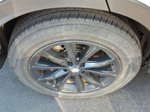 Used 2023 Honda CR-V EX-L image 7