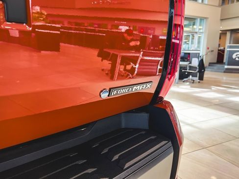 New 2025 Toyota Tundra Limited image 7