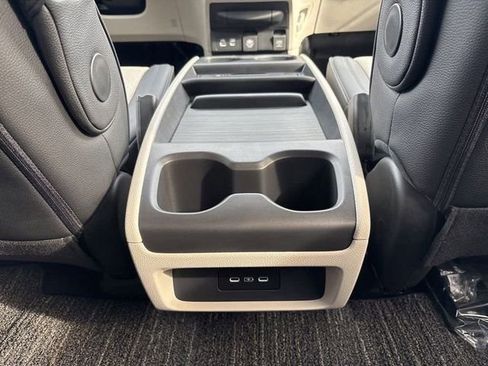 New 2026 Honda Odyssey Elite image 16