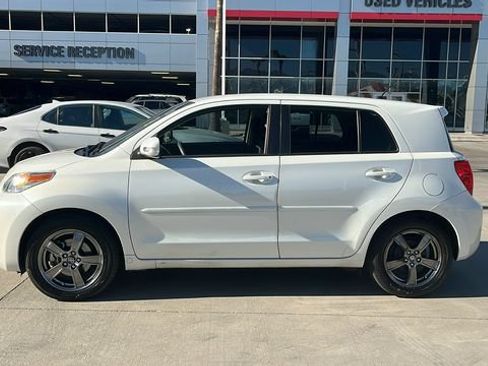 Used 2012 Scion xD Release Series 4.0 FWD image 3