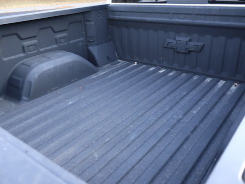 Used 2022 Chevrolet Silverado 1500 RST AWD/4WD image 23