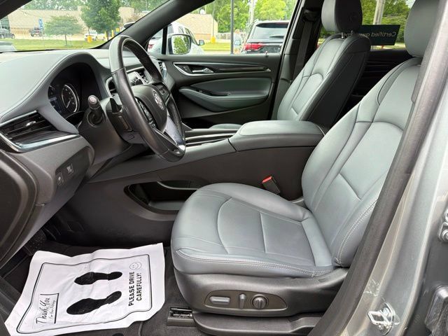 Used 2023 Buick Enclave Essence w/ Sport Touring Edition AWD/4WD image 23
