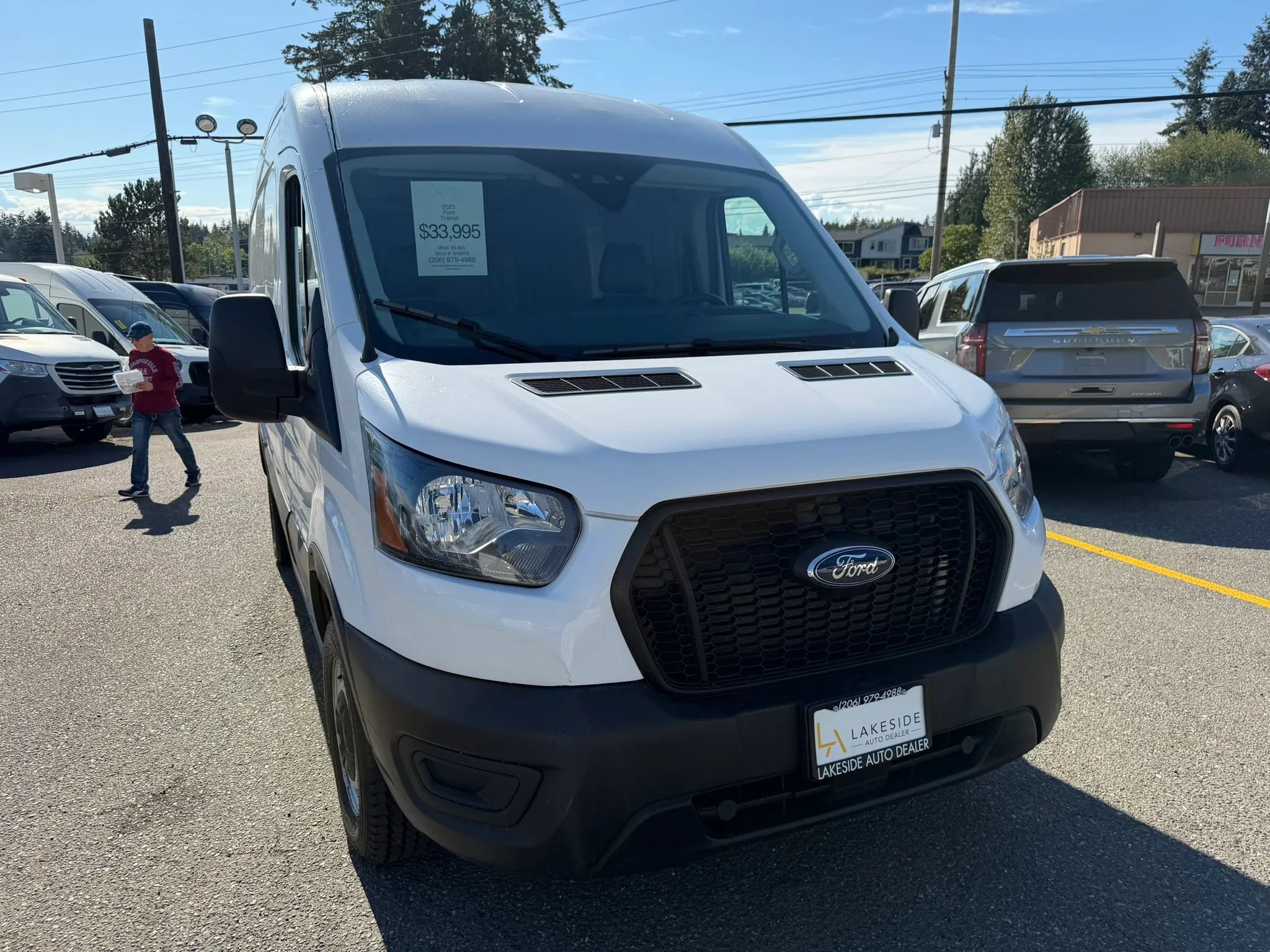 Used 2023 Ford Transit 250 Medium Roof RWD image 3